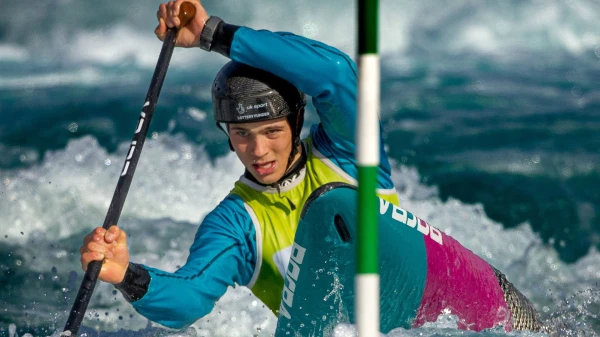 Lielbritānijas diskvalificētais kanoe airētājs Rozentāls varētu pārstāvēt Latviju