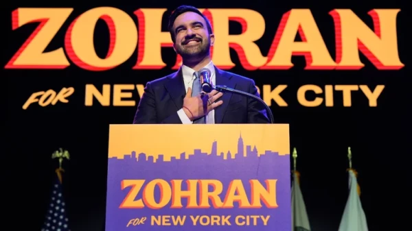 Обещаниям нового градоначальника верят не все.