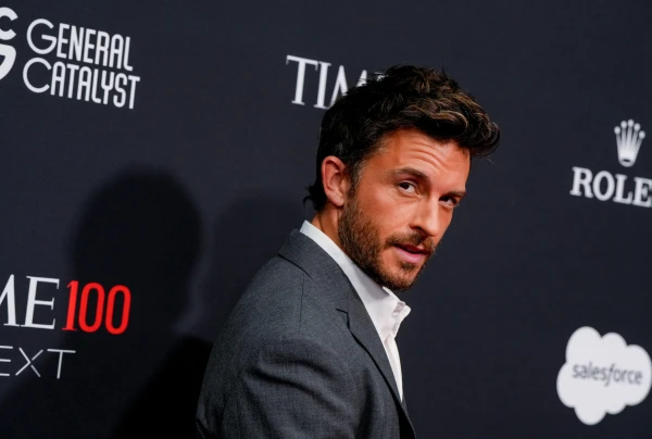 Природные данные он сочетает с огромным трудолюбием.