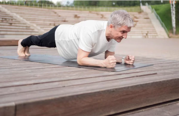 Izkliedēts galvenais mīts par fiziskās kultūras kaitīgumu sirdij