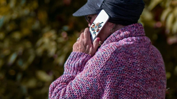 Ārsti divus gadus sievietes vēža simptomus uzskatīja par depresiju un menopauzi