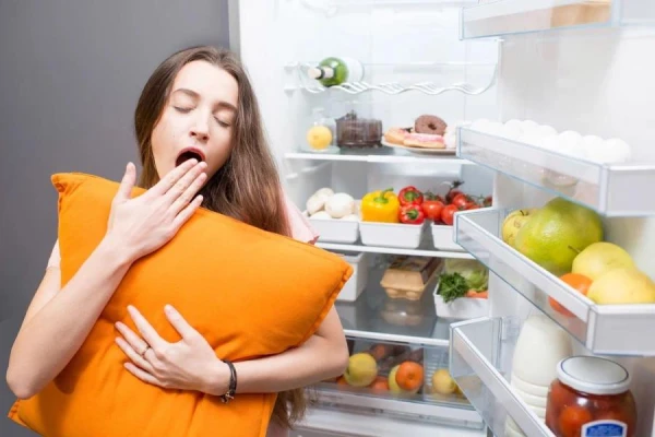 Miega produkti. Ko var ēst naktī, lai labi izgulētos?