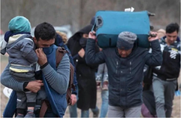 Patvēruma iespējas Latvijā tuvojas robežai! Jauniem bēgļiem nav kur mitināties