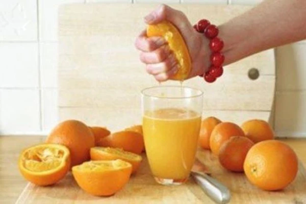 Itāļu pētnieki atklājuši, kā iekštelpu atmosfēra ietekmē ēdiena garšas uztveri