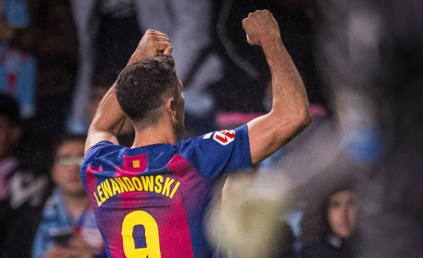 Spānijas čempionāts. Levandovska hat-tricks un Jamala vārds nodrošināja «Barcelona» uzvaru pār «Celta»