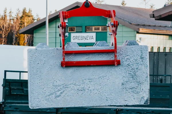 Ukrainas un Kazahstānas pilsoņi mēģina piekukuļot Latvijas robežsargus, lai ātrāk varētu šķērsot robežu