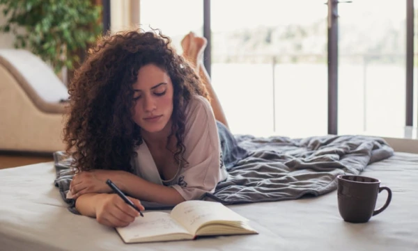 Kad sapņi piepildās: kas ir ekspresīvais rakstīšana un kā tas palīdz izpildīt vēlmes
