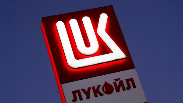Eiropā sākusies cīņa par «Lukoil» aktīviem