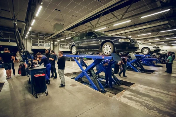 Tas ir katastrofa! Dīzeļautomobiļu īpašniekiem iespējas iziet tehnisko apskati kļūst arvien mazāk