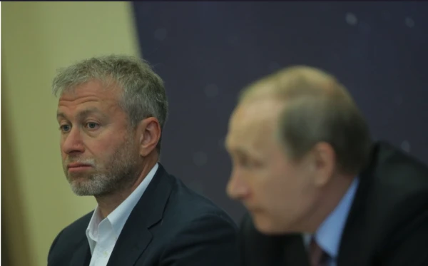 Abramovičam atļauts izvirzīt apsūdzības pret Lielbritānijas salu