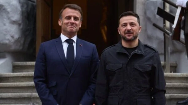 Jauna Zelenska uzvara: Francija piegādās Ukrainai 100 iznīcinātājus Rafale
