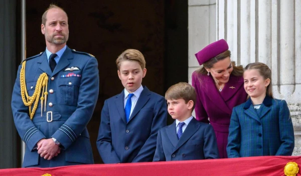 Princis Viljams izskaidroja, kāpēc aizliedz bērniem lietot viedtālruņus