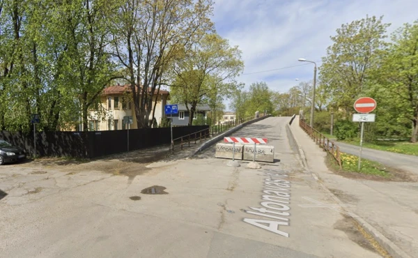 Altonavas ielas pārvadu pārbūves laikā vienvirziena satiksmei neatvērs