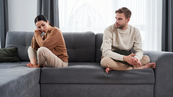 Kāpēc sievietes paliek «mirušās» attiecībās: 5 galvenie iemesli