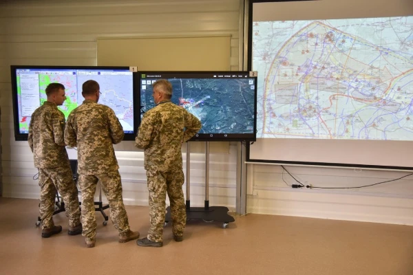 Армия Его Величества завершает оперативную подготовку.