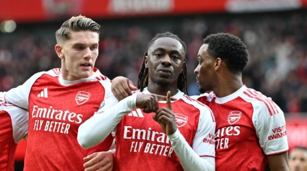 Anglijas čempionāts. «Arsenal» pateicoties Eze hat-trickam sagrāva «Tottenham»