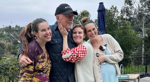 Brusa Vilisa meita pastāstīja par tēva stāvokli: viņš vairs nepazīst tuviniekus