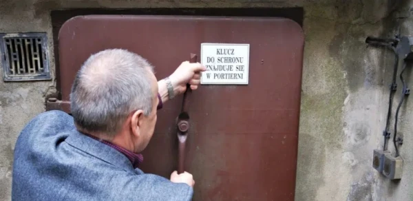 Бункеры вскрыли впервые за четыре десятилетия.