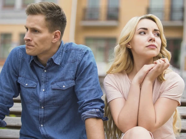 Kā saprast, ka ir laiks aiziet: vienkāršs ceļš no nevajadzīgām attiecībām