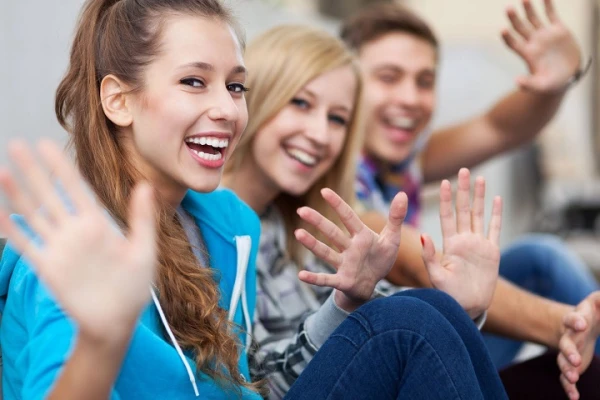 Cik daudz jāsveicina kaimiņi, lai kļūtu laimīgam