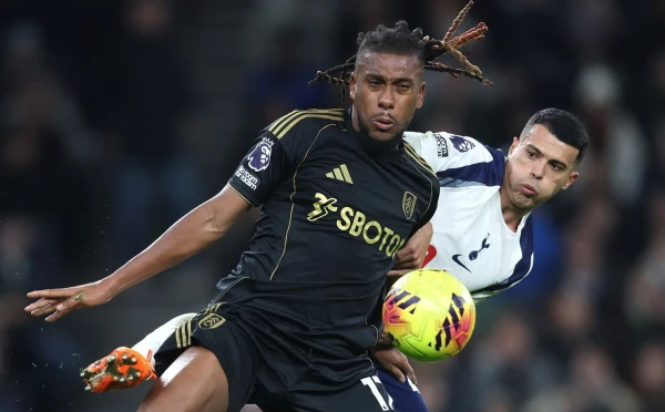 Anglijas čempionāts. «Fulham» izbraukumā pārspēja «Tottenham»