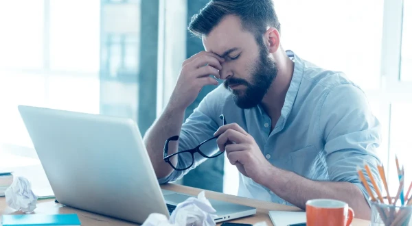 Nosaukti divi produkti ātrai spēku atjaunošanai dienas vidū