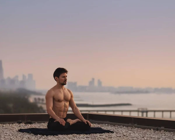 Durovs paziņo par decentralizēta mākslīgā intelekta aprēķinu tīkla palaišanu