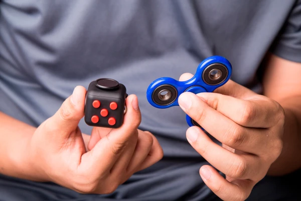 Brīnuma priekšmeti izstrādāti cilvēkiem ar autisma spektra traucējumiem, bet tos izmanto visi