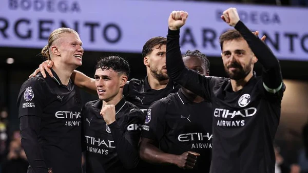 Anglijas čempionāts. «Manchester City» trillerī ar deviņiem vārtiem gandrīz neapkaunoja viesos pie «Fulham»