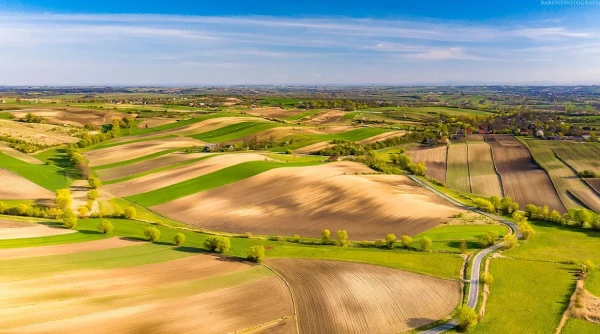 Эти края сравнивают с Тосканой.
