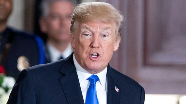 Tramps stingri izteicās par Krimu