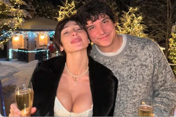 Anastasija Ivleeva atklāja savu krūšu dīvaino noslēpumu