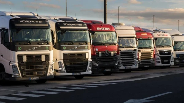 Lietuvas autovadītāji prasa valdībai atgriezt Baltkrievijas aizturētās kravas automašīnas