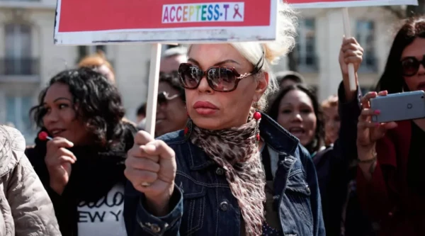 Акция протеста французских секс-работниц против законопроекта о криминализации клиентов.