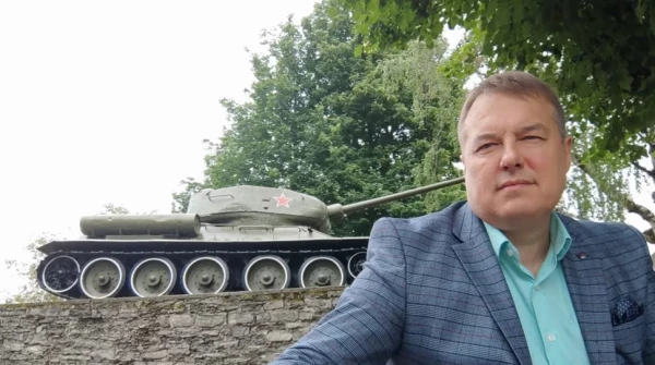 Айво Петерсон защищал советское наследие.