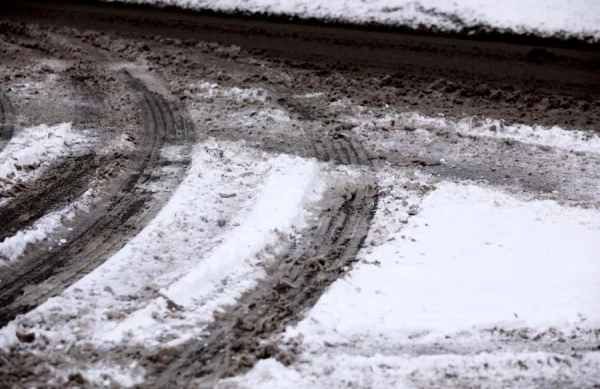 Sals, sniegs, lietus, apledojums, atkusnis — tuvākās diennakts sola laikapstākļu kontrastus