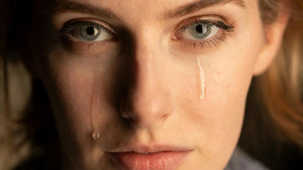 Raudāšana un novājēšana: vai tā patiešām var ietekmēt svaru