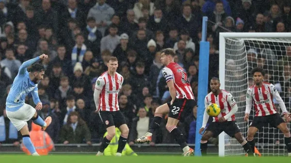 Noskaidroti trīs no četriem Anglijas līgas kausa pusfinālistiem