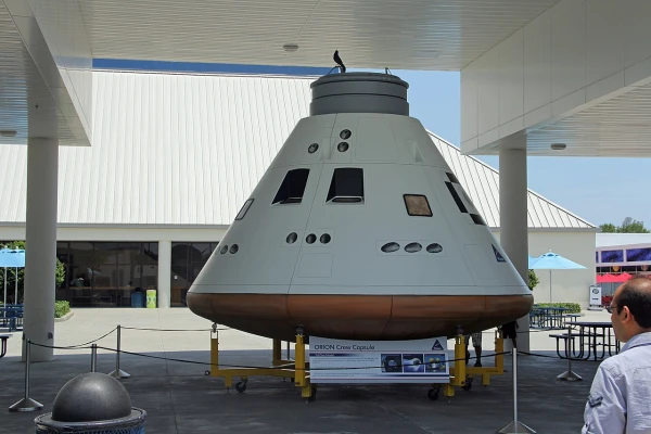 Капсула "Орион".