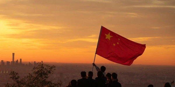 Ķīna dominē pār ASV gandrīz 90 % galveno tehnoloģiju — pētījums