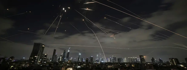 Мегаполисы обоих государств явились целями атак противника.