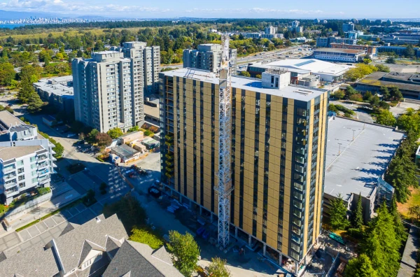 Общежитие в Ванкувере выстроено из дерева.