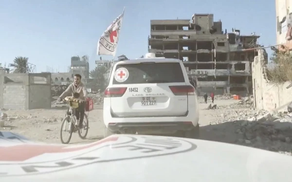 Izraēla brīdina, ka apturēs vairāku palīdzības organizāciju darbību Gazas joslā