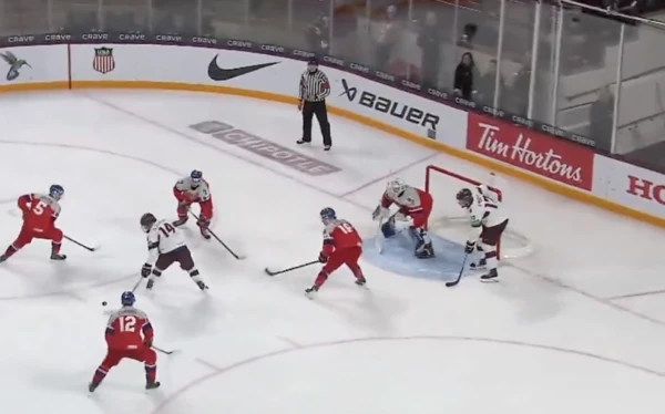 Latvijas U-20 hokejisti spēlē par trešo vietu apakšgrupā zaudē čehiem
