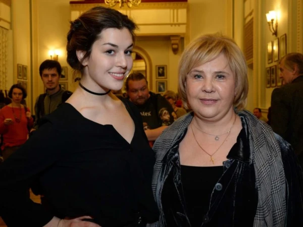 Катя с любимой мамой Таней.