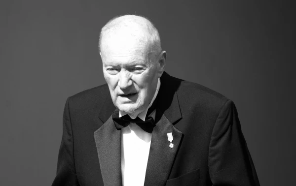 Miris eksprezidentes Vīķes-Freibergas vīrs Imants Freibergs