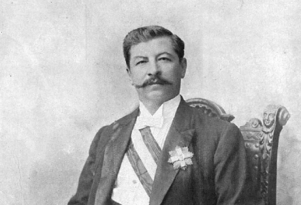 В нем бушевала буйная индейская кровь.