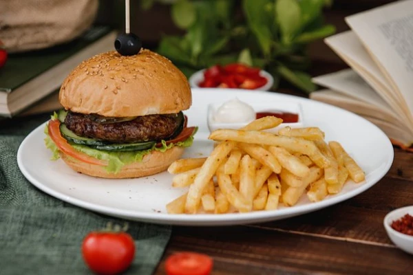 Atklāta saikne starp uzturu un demences attīstību