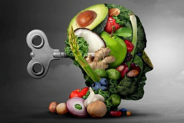 Uzturs smadzenēm: ko iekļaut brokastīs, pusdienās un vakariņās, lai novērstu demenci