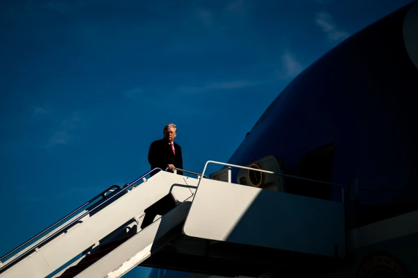 Ttramps miera sarunu bremzēšanā vaino Zelenski